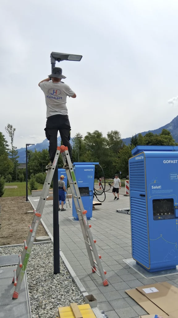 Gofast-Bornes_de_Recharge-Hanhart_Electricite-08 GoFast Nyon Hanahrt Electricité